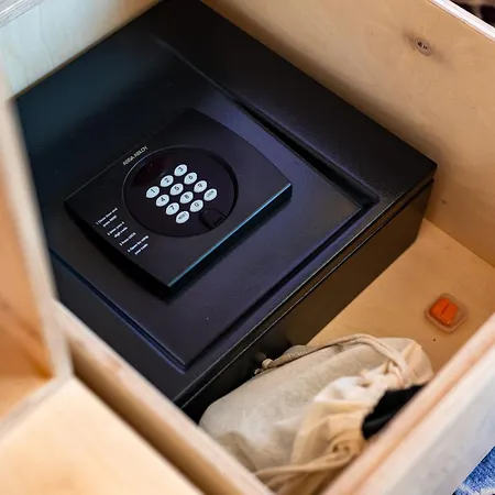 Independente Bica 4* Лісабон