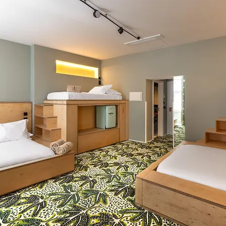 Independente Bica Готель 4*