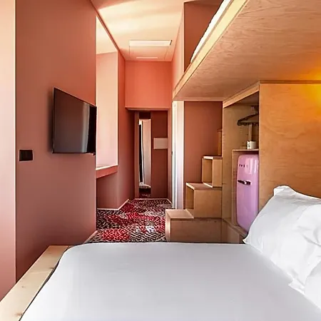 Hotel Independente Bica 4*