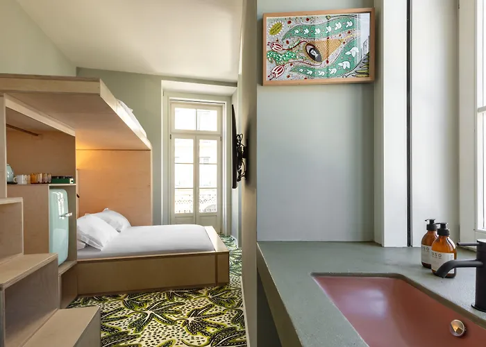 Independente Bica Hotel