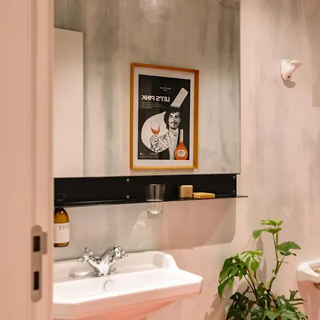 Independente Bica Hotel