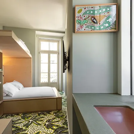 Independente Bica Hotel